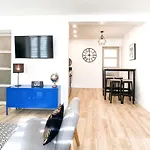 The Downtown Cosy *