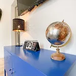 The Downtown Cosy *
